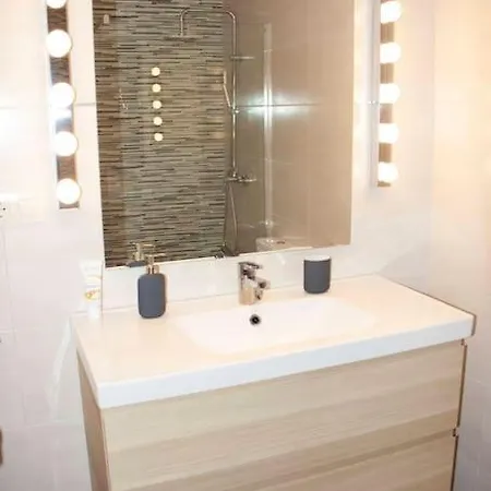 Apartamento La Estrecha 30 *
